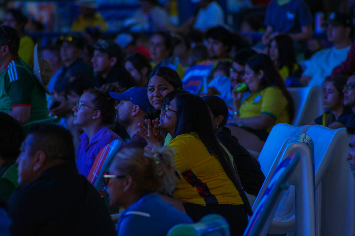 Tension built as fans watched the score of the Ecuador vs. Curaçao game.