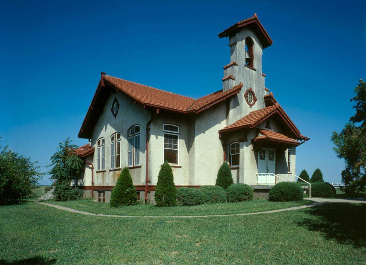 Longview Farm chapel from the Historic American Buildings Survey.