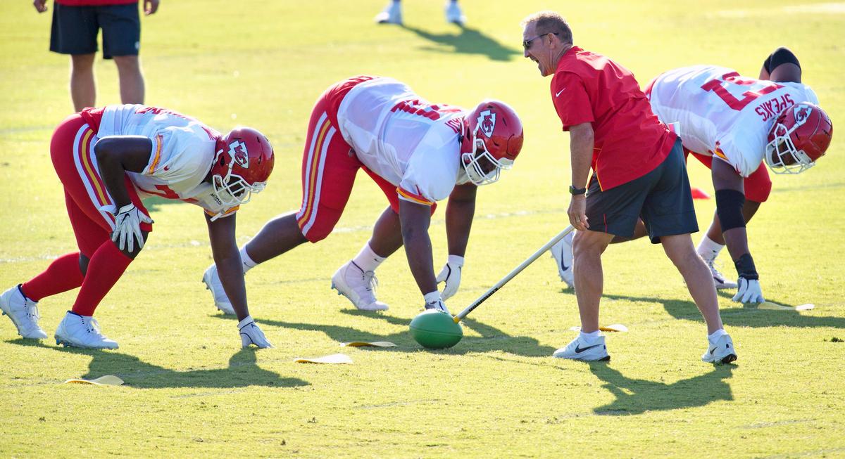 Chiefs defensive coordinator Steve Spagnuolo works with the linemen during a 2024 training camp practice at Missouri Western in St. Joseph, Mo.