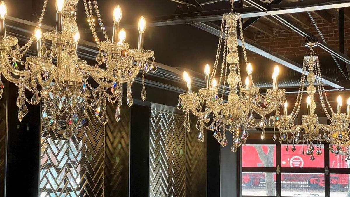 Calaveras has been remodeling the former Peanut spot in downtown Lee’s Summit.