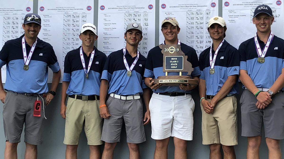 St. Pius X won the school’s first ever boys state golf championship on Tuesday.