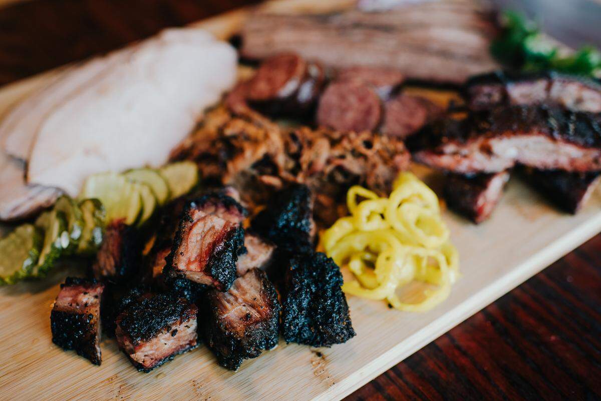 Burnt End BBQ is opening a location in De Soto.