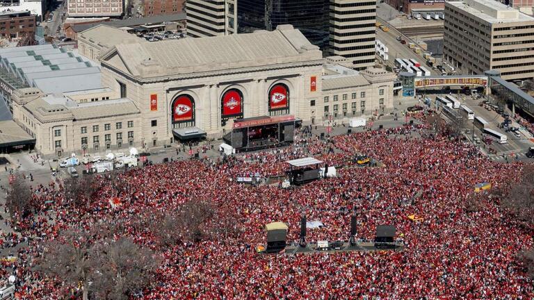 Chiefs’ Chris Jones claims he will return to team at post-Super Bowl parade rally