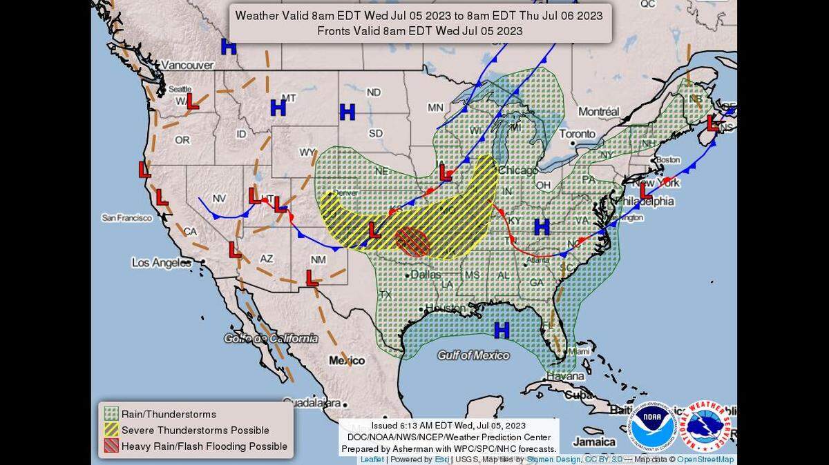 More showers and thunderstorms will be possible in the Kansas City area Wednesday evening. Any strong storms that do develop will be primarily south of the Interstate 70 corridor, according to the National Weather Service.