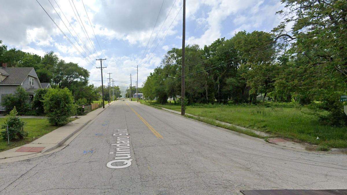 Officers checking on reports of a dead person inside a vehicle in Kansas City, Kansas., found a deceased man who had been shot, a police spokesperson said. The vehicle was found in the 200 block of Quindaro Boulevard. This Google Maps Street View of the area is from May.