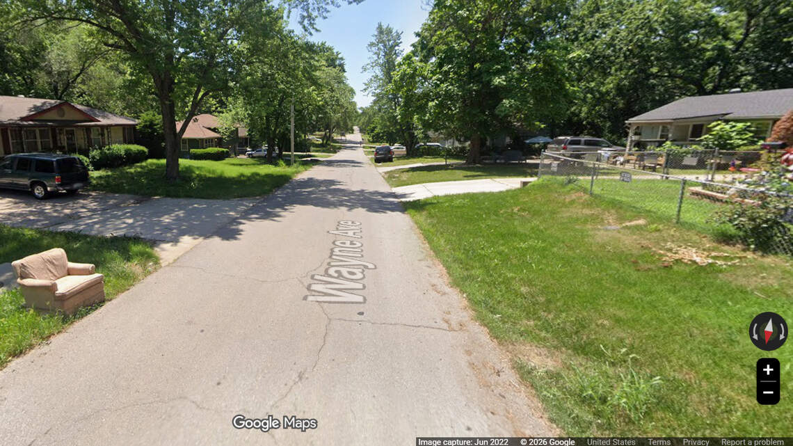 Man found shot on front porch in south KC neighborhood dies at hospital