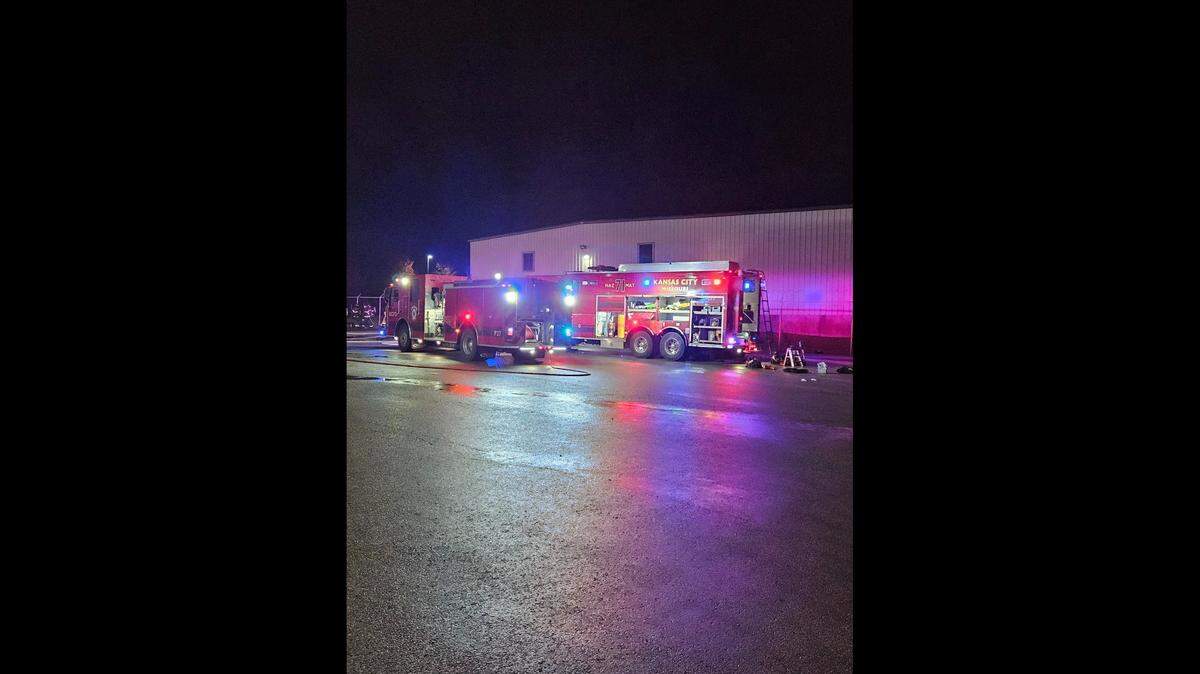 Fire crews responded to an ammonia leak at Belfonte Ice Cream Company in Kansas City Wednesday night.
