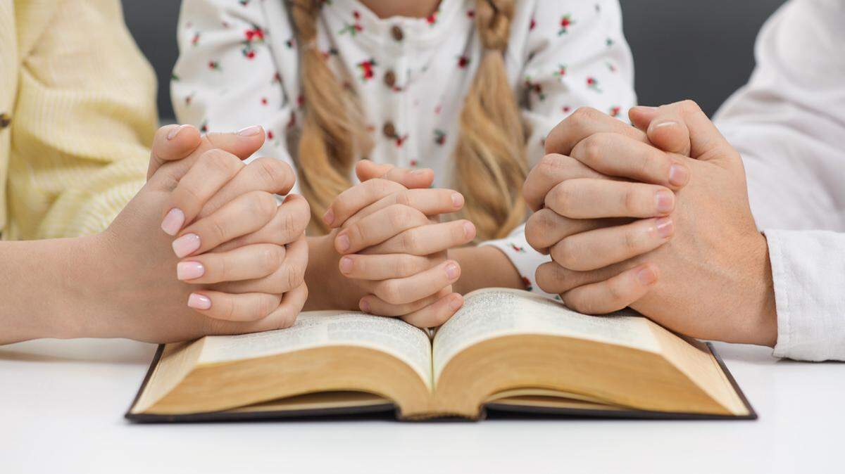 Would you approve of Hannibal High School coaches having students pray in a faith you don’t practice?