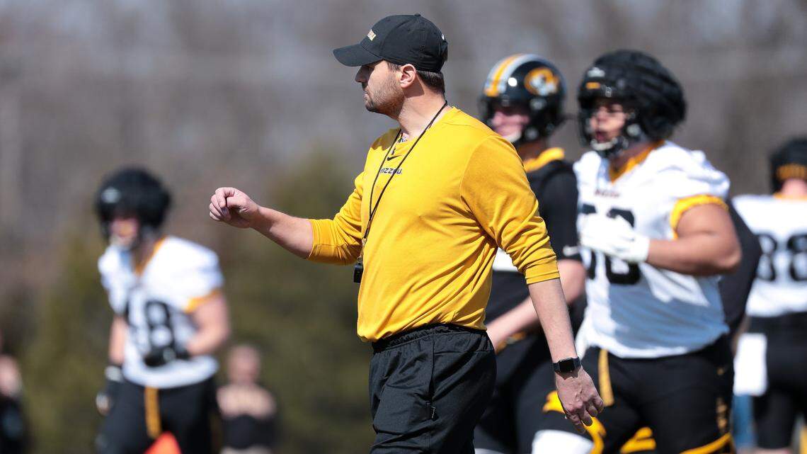 Missouri tight end coach and recruiting coordinator Casey Woods coaches the Tigers during a spring practice in 2020.