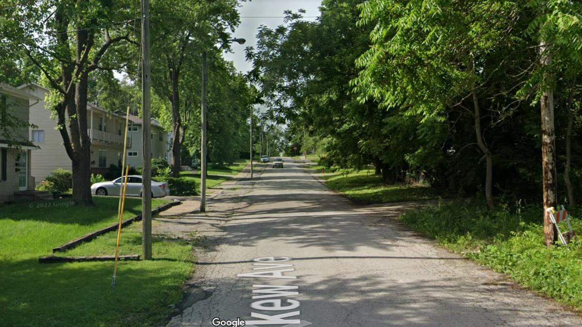 A shooting victim died shortly after being driven to a Kansas City hospital in a private car late Wednesday, a police spokeswoman said. Police learned the shooting occurred near Gregory Boulevard and Askew Avenue and when officers searched the area, they found a crime scene in the 7100 block of Askew. This Google Maps Street View of the area is from June.