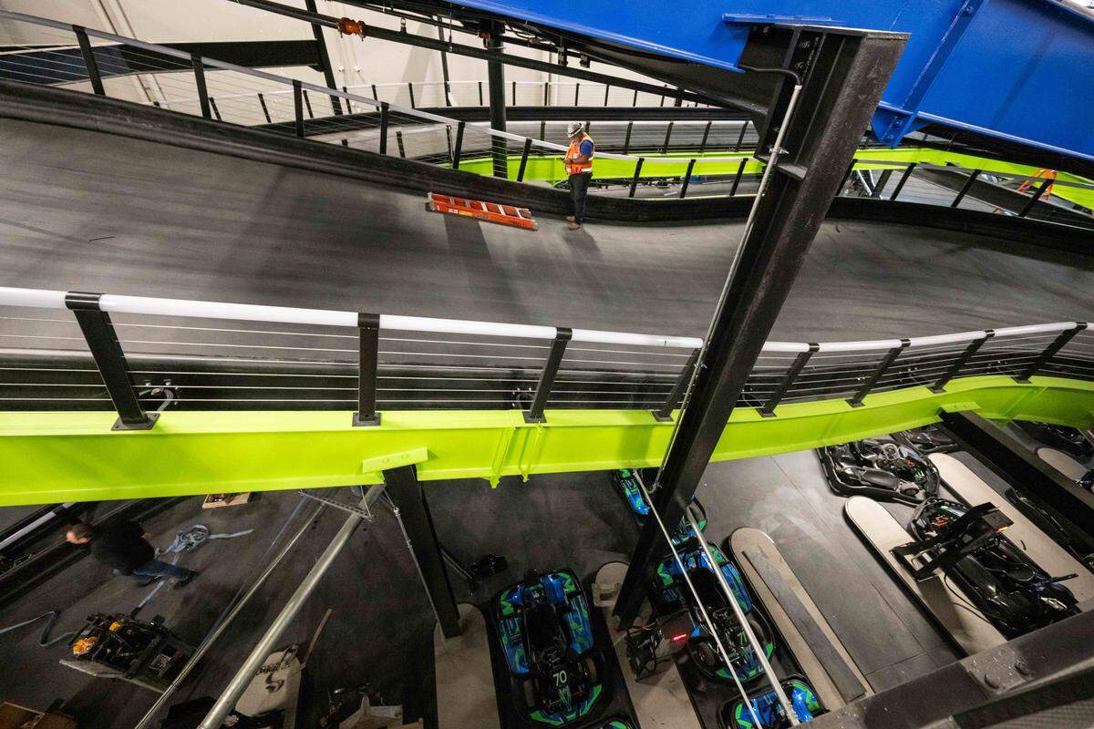 Andretti features several multilevel racetracks.