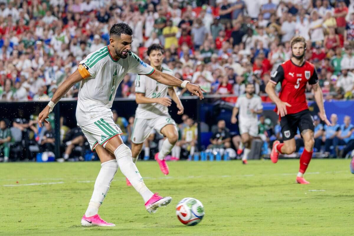 Algeria forward Riyad Mahrez (7) scores his second goal during the second half of a FIFA World Cup group-stage soccer match against Austria at Kansas City Stadium on Saturday, June 27, 2026, in Kansas City.
