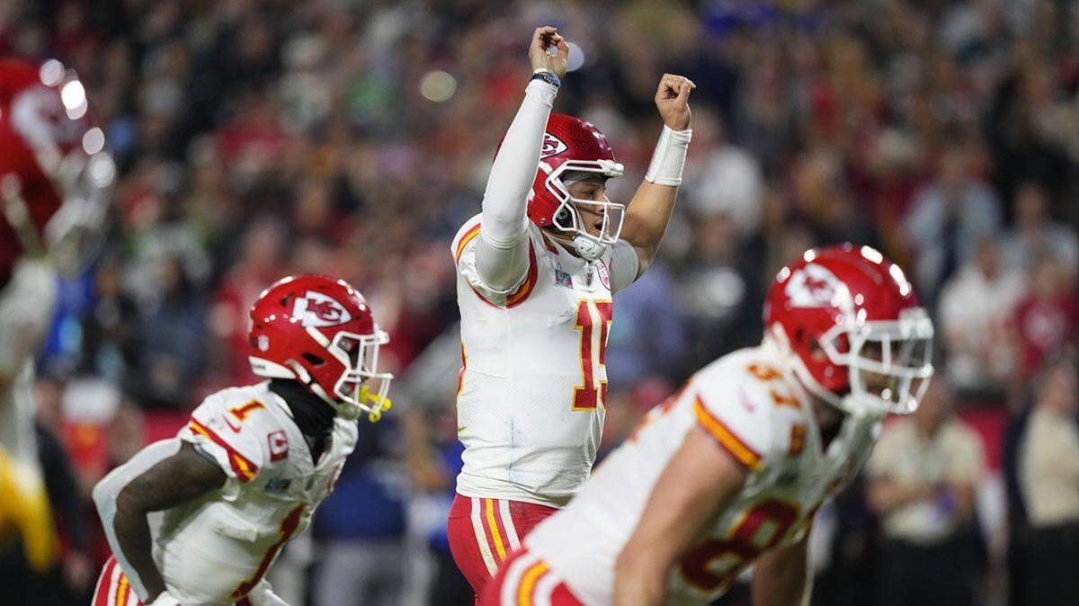 Kansas City Chiefs’ Patrick Mahomes reacts during the NFL Super Bowl 57 football game against the Philadelphia Eagles, Sunday, Feb. 12, 2023, in Glendale, Ariz. (AP Photo/Matt Slocum)