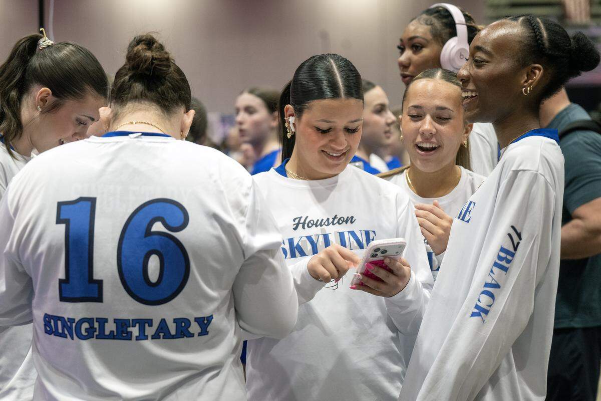Members of the Houston Skyline Volleyball club were on hand for The&nbsp;Triple Crown NIT (National Invitational Tournament) on Sunday, February 15, 2026 at Bartle Hall at the&nbsp;Kansas City Convention Center. 