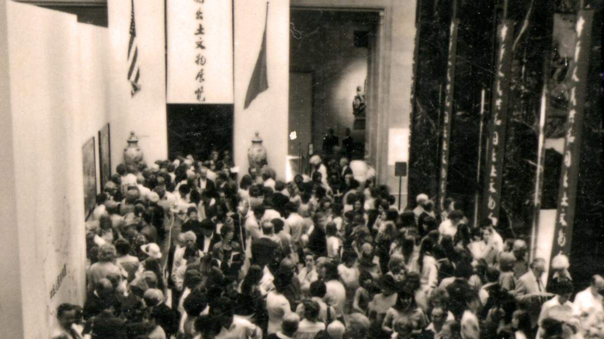 Big crowds turned out in 1975 to see “Archaeological Finds of the People’s Republic of China.”