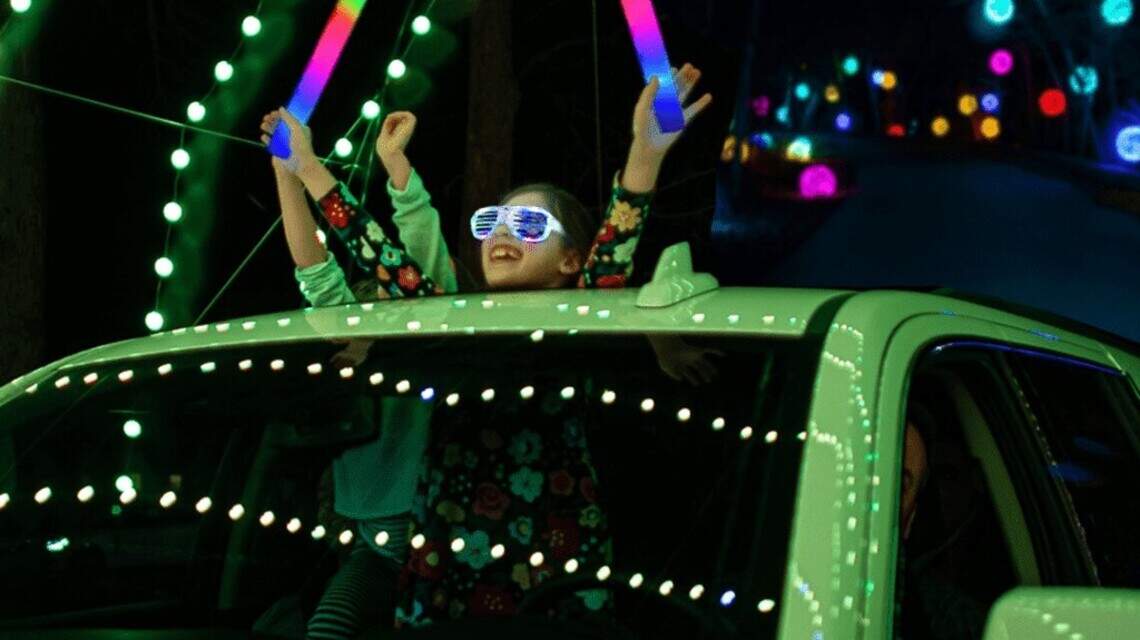 Popular drive-thru display of holiday lights will return to KC’s Northland