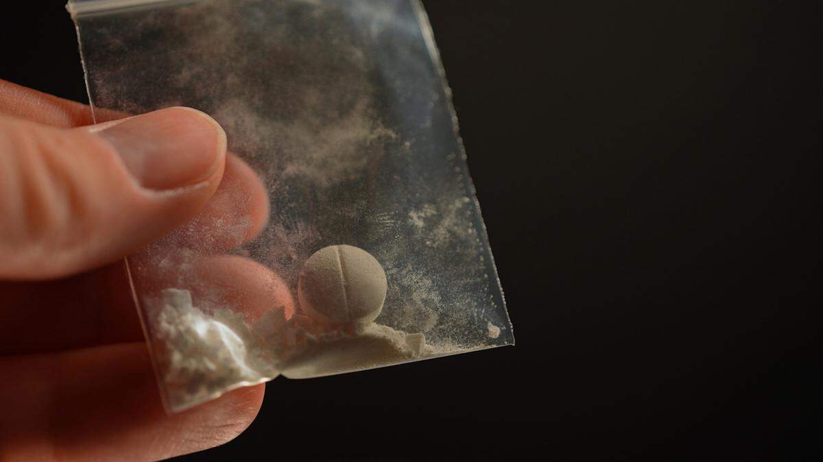 A Missouri lawsuit against CBD American Shaman suggests the krarom derivative may be bleeding into the illicit drug trade.