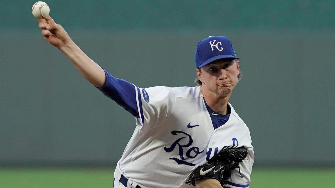 Kansas City Royals starting pitcher Brady Singer throws during the first inning of a baseball game against the Cleveland Guardians Monday, Sept. 5, 2022, in Kansas City, Mo. (AP Photo/Charlie Riedel)
