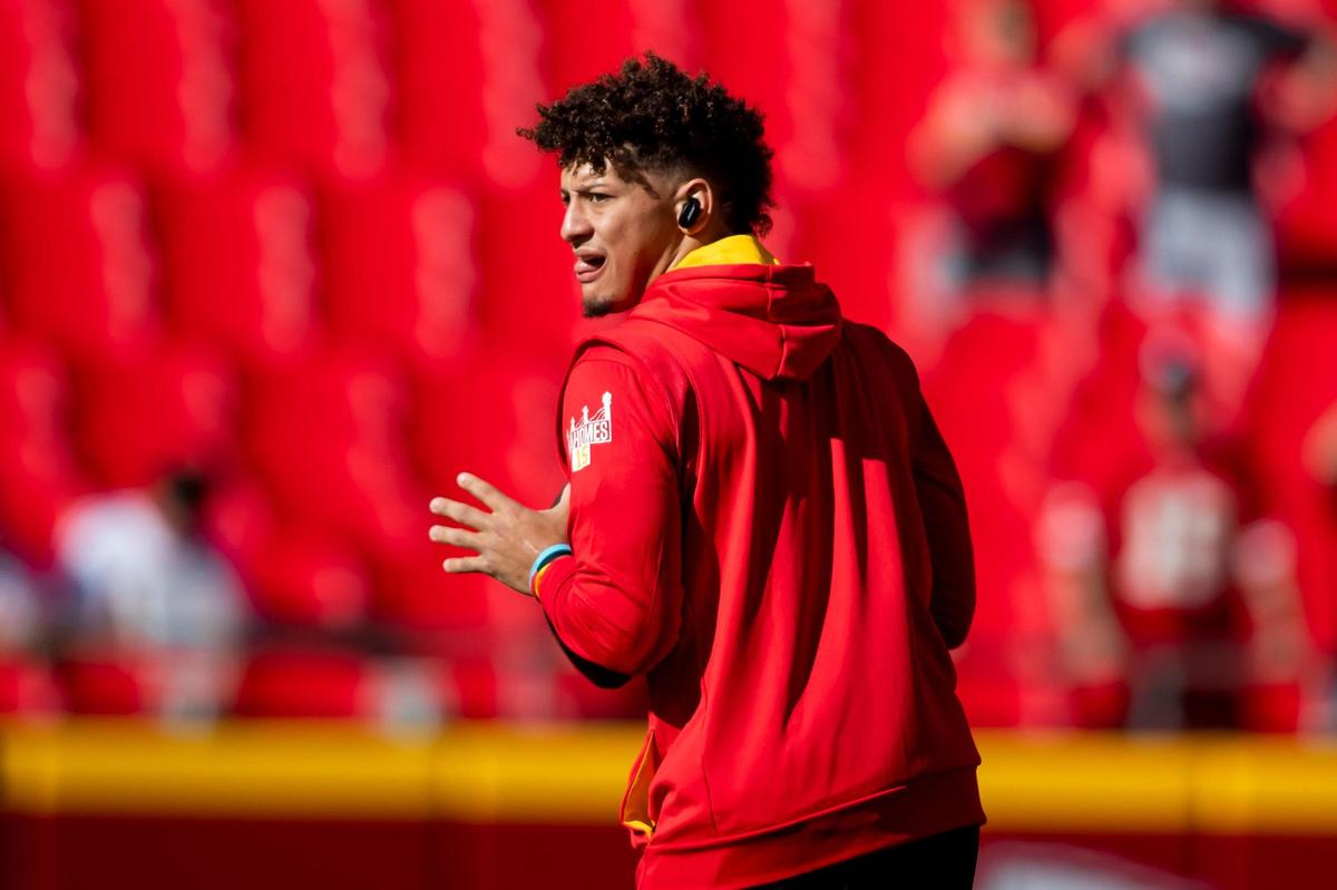 Kansas City Chiefs quarterback Patrick Mahomes threw a touchdown pass to Travis Kelce during last weekend’s victory over Green Bay.
