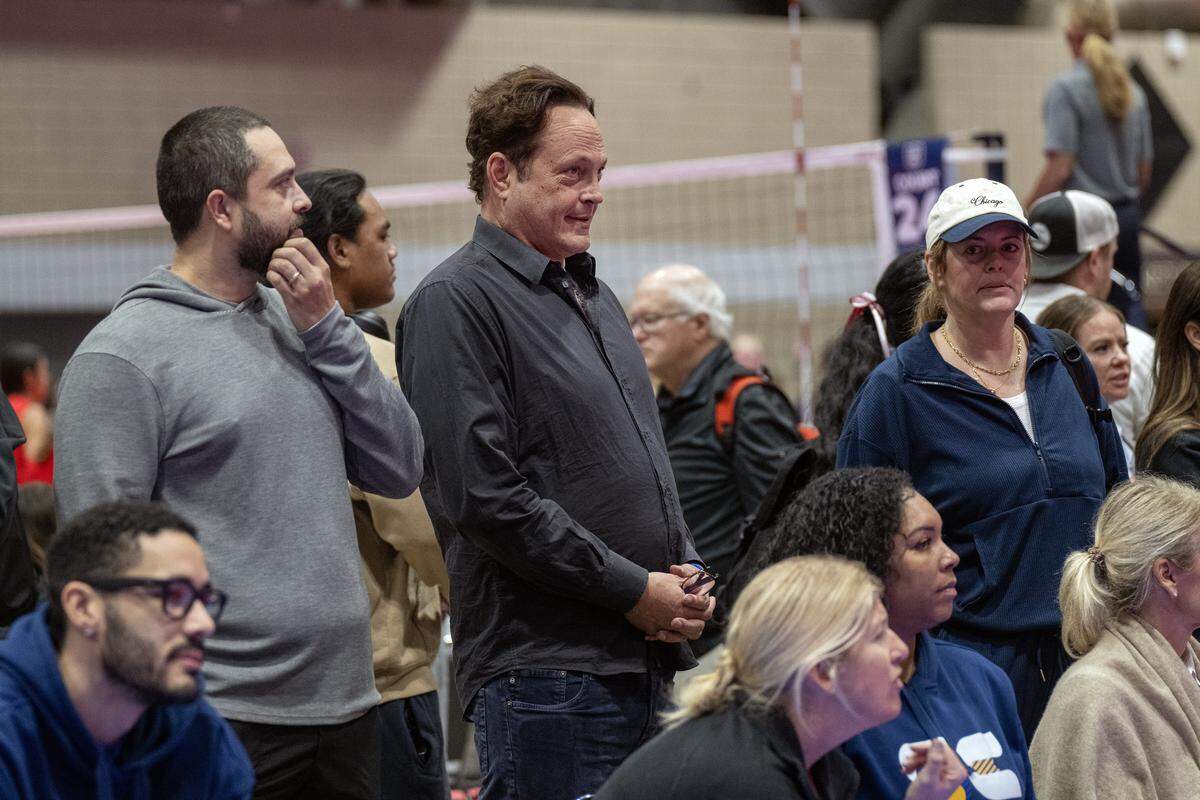 Actor Vince Vaughn, center, stood with other spectators watching the volleyball competition at The Triple Crown National Invitational, an elite-level youth volleyball tournament being held Sunday, Feb. 15, 2026, at Bartle Hall at the Kansas City Convention Center.
