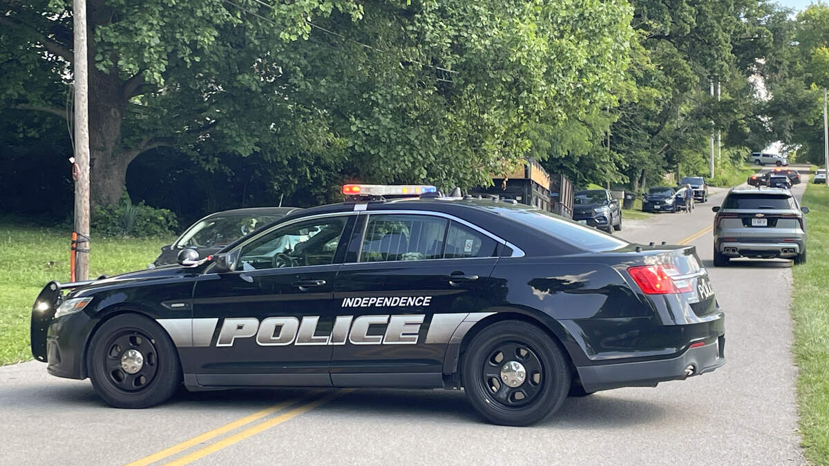 Investigators returned again on Wednesday to the Independence home of Oscar Sanchez-Munoz, the man suspected in a series of shootings on Kansas City roadways in June.