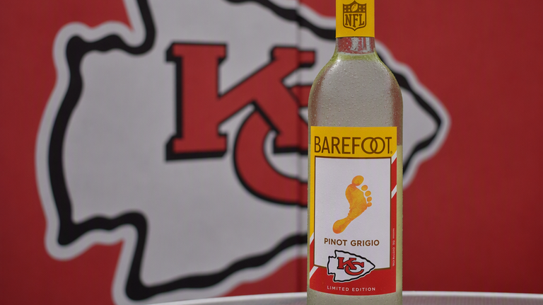 That wine Donna Kelce likes gets a limited-edition bottle for Chiefs’ home opener