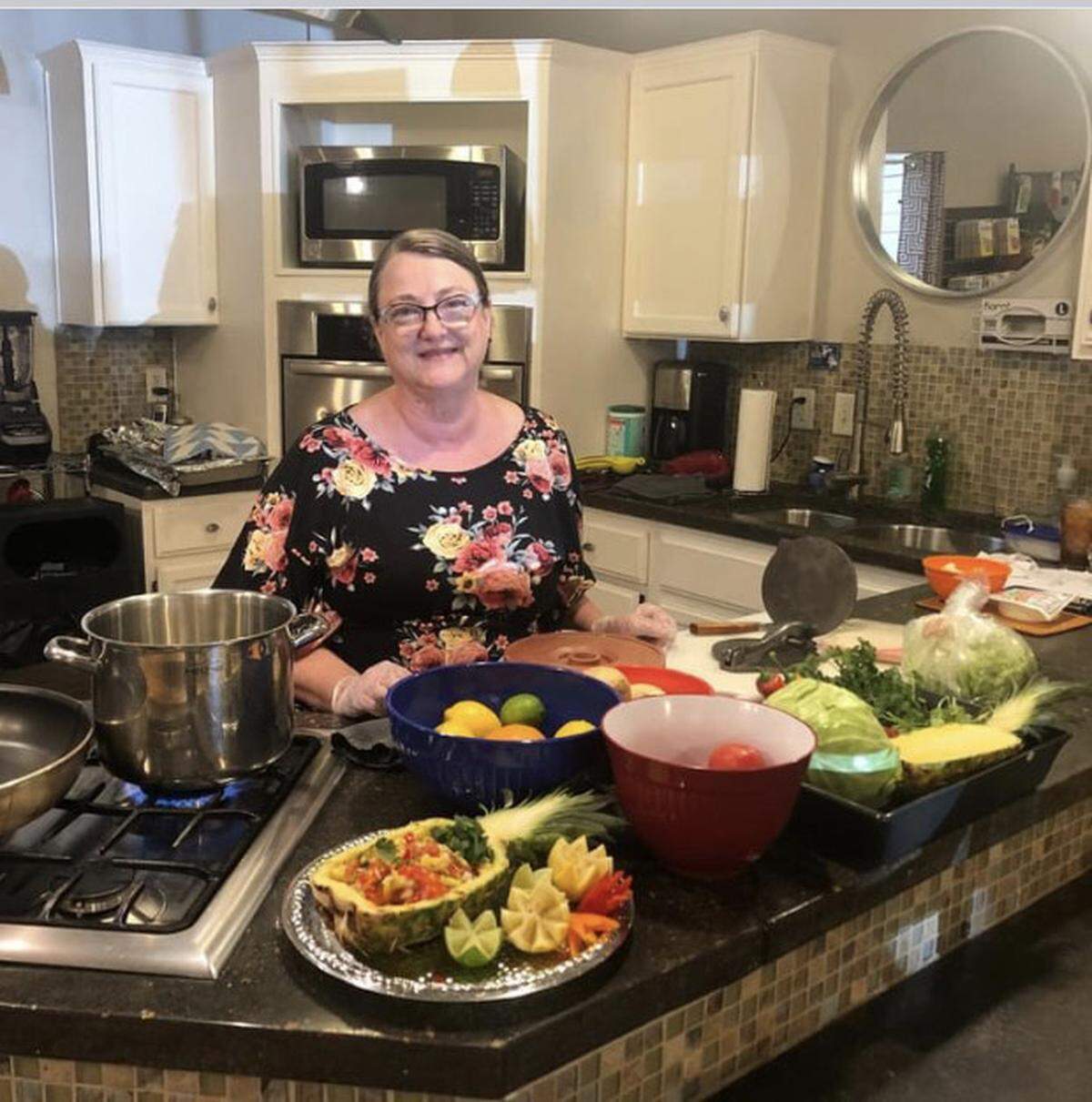 Cynthia Samsel has plenty of experience cooking elaborate meals for groups before she and her husband bought the Historic Browning bed & breakfast and event space in Lee’s Summit.