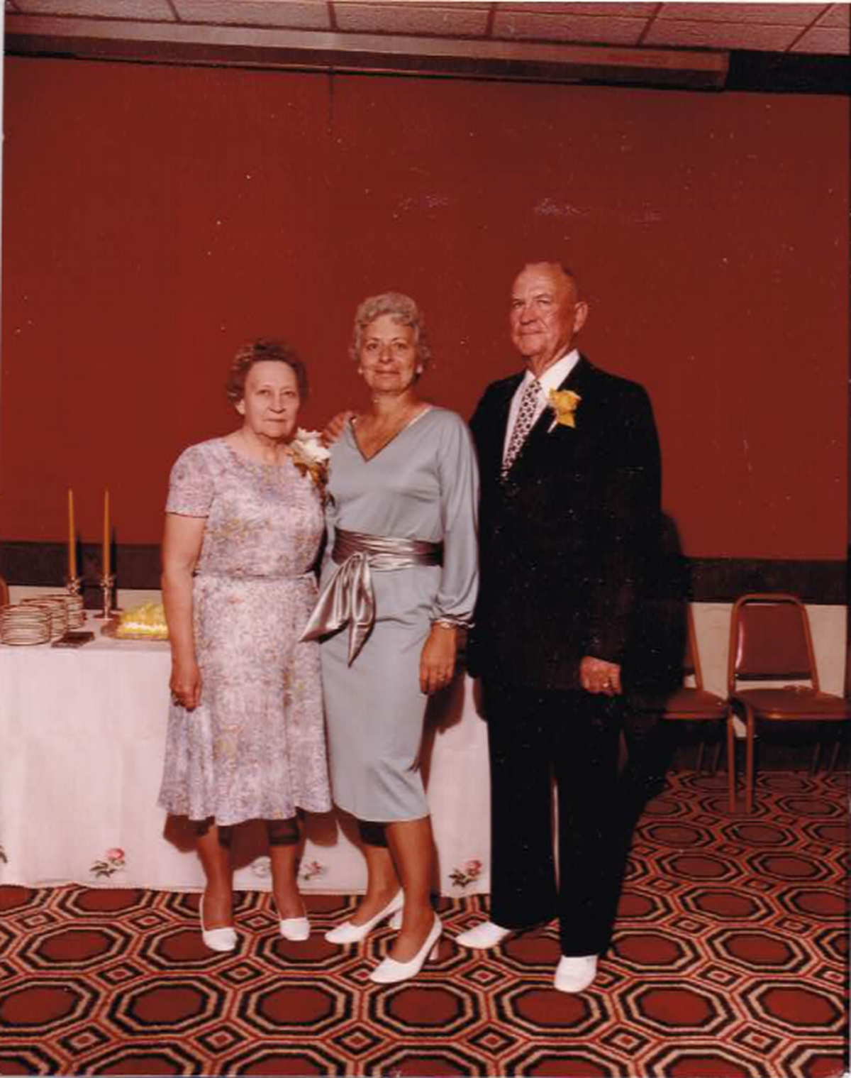 Alberta Lee Cox’s parents, Leroy Cox and Alberta Smith Cox, were the sponsors of the Raytown Piperettes. Cox and her family helped to put many players through college and find work around Kansas City.