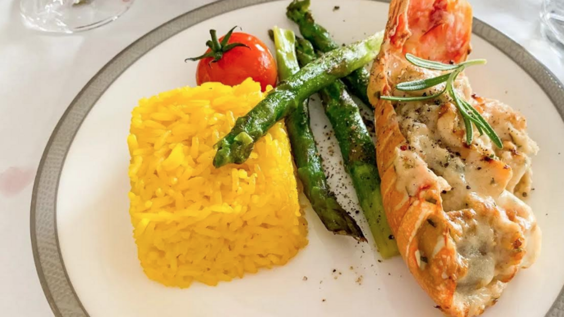 After closing in Brookside, Avenues Bistro opens a spot for carryout, delivery only