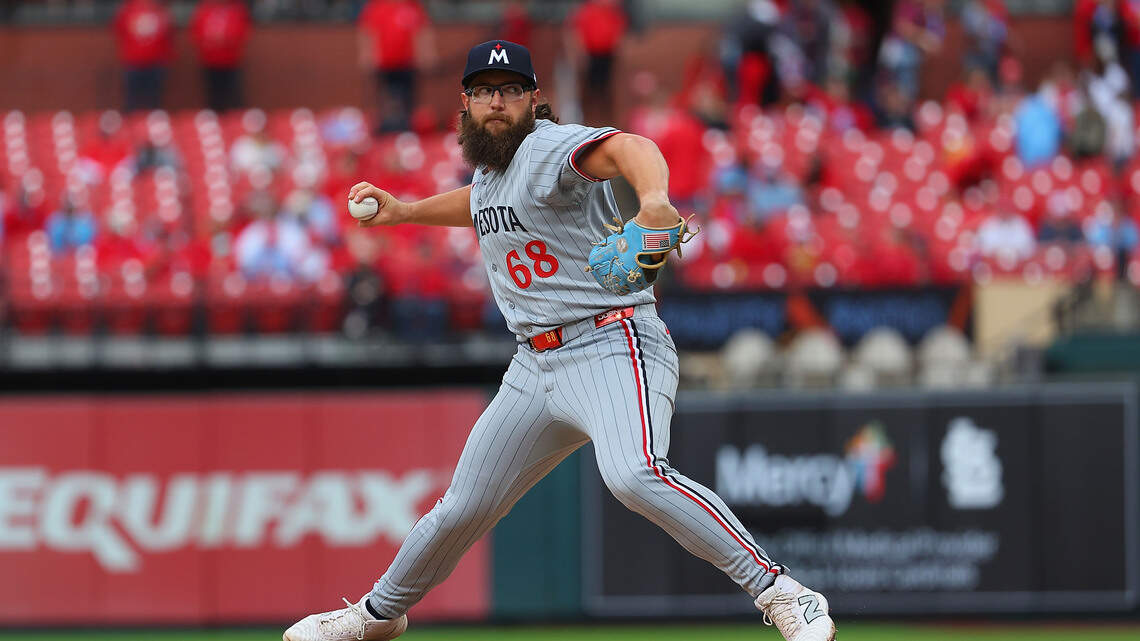 Why Kansas City Royals added veteran starter in trade with Seattle Mariners