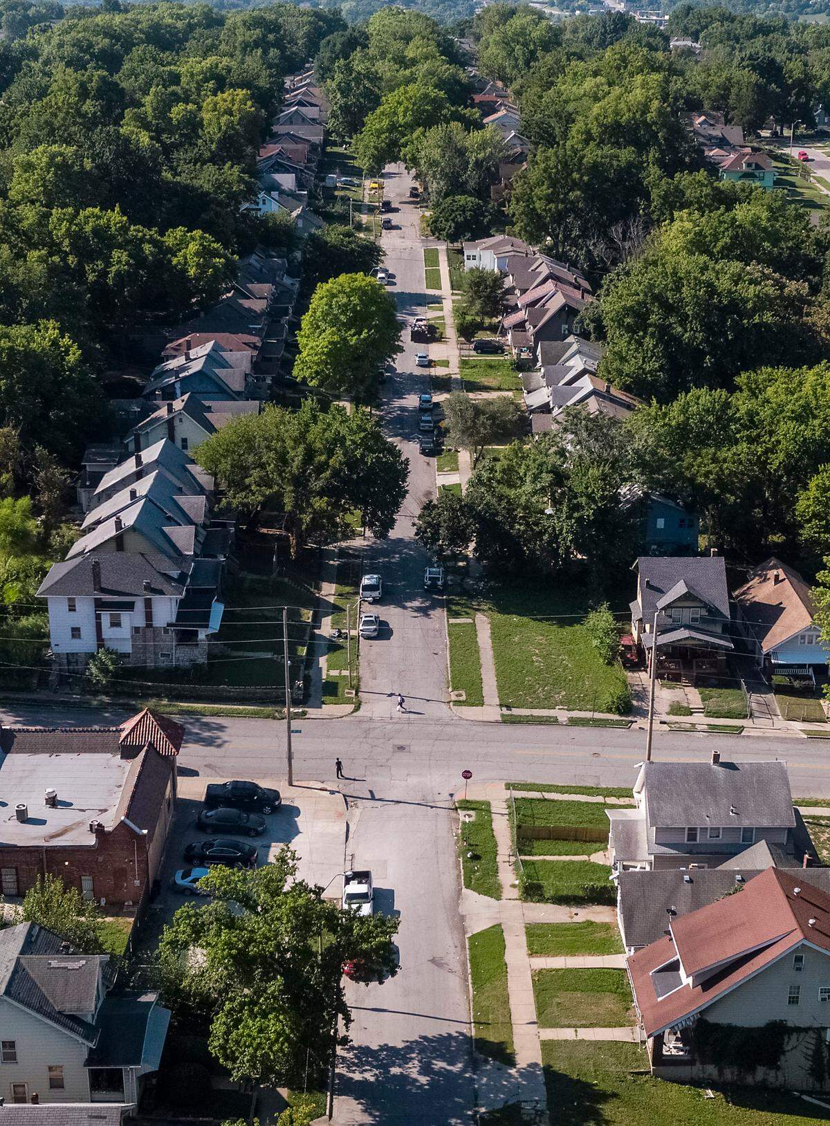 The image shows a portion looking south down South Benton Boulevard.
