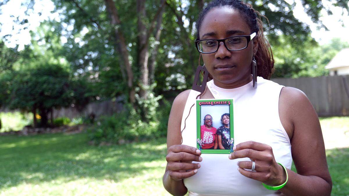 Myka Milliken’s 16-year-old son, Alex Robinson, died over the weekend from injuries suffered when he was struck by a semi truck in a construction zone on Interstate 29. The driver of the truck failed to stop and continued south on the highway. The driver and truck have not been found. Milliken wants the driver to surrender or witnesses to come forward with information.