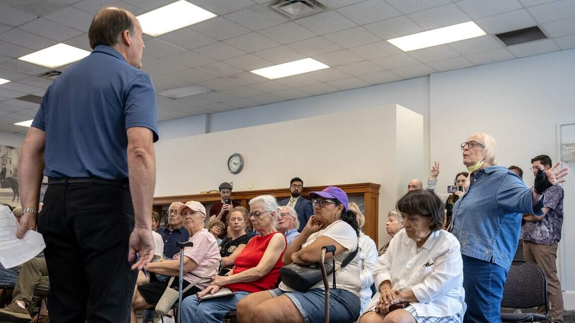 It was fear and loathing at Kansas City’s Costco community meeting | Hudnall