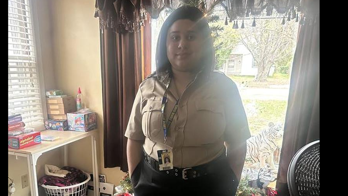 Lilli loves sharing laughs with her friends and can often be found watching funny video clips.