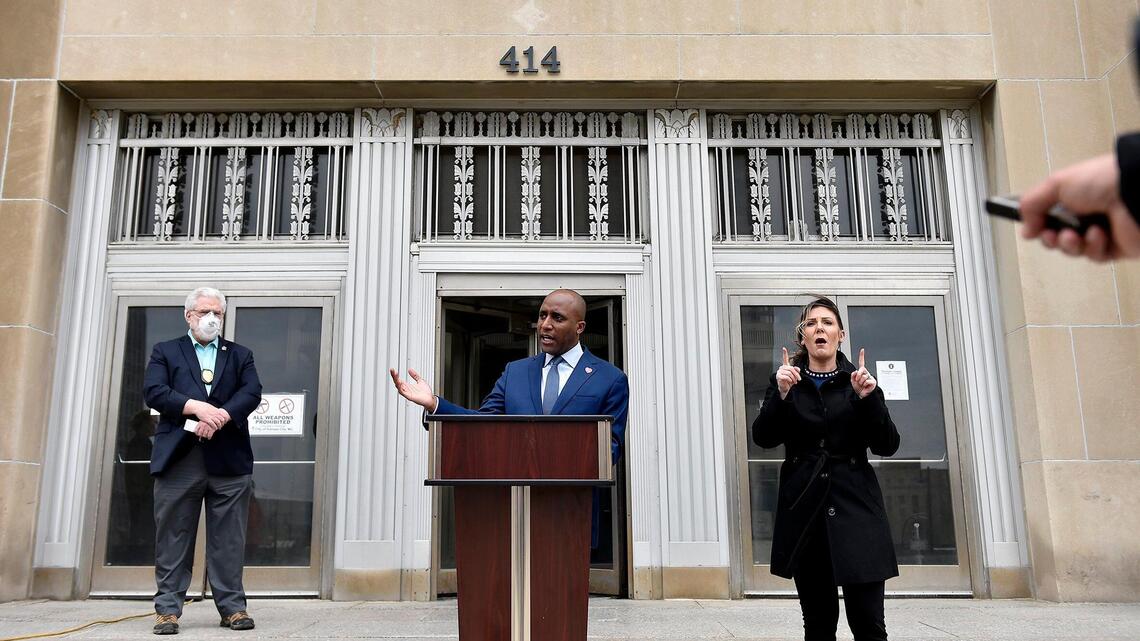 Kansas City promised businesses $500,000 for COVID-19 relief. No one has seen a penny