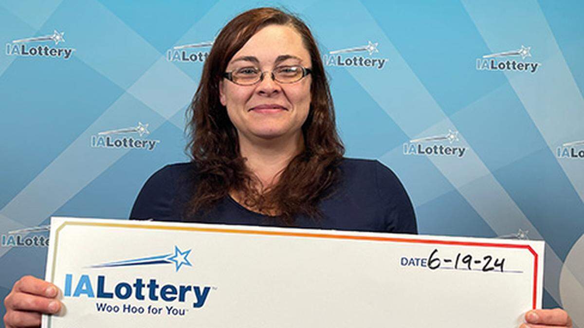 An Iowa woman thought she won $3,000 from a scratch-off ticket. When she looked at the lottery app to confirm, she realized the prize was much larger. 