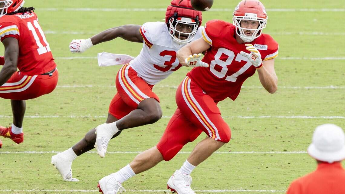 The Kelce brothers share thoughts on ‘fat-shaming’ of Travis at Chiefs camp