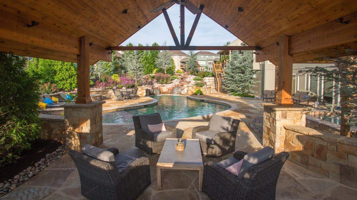 By The Blade uses a holistic approach to design, incorporating natural elements with the latest in lighting and landscaping innovations.