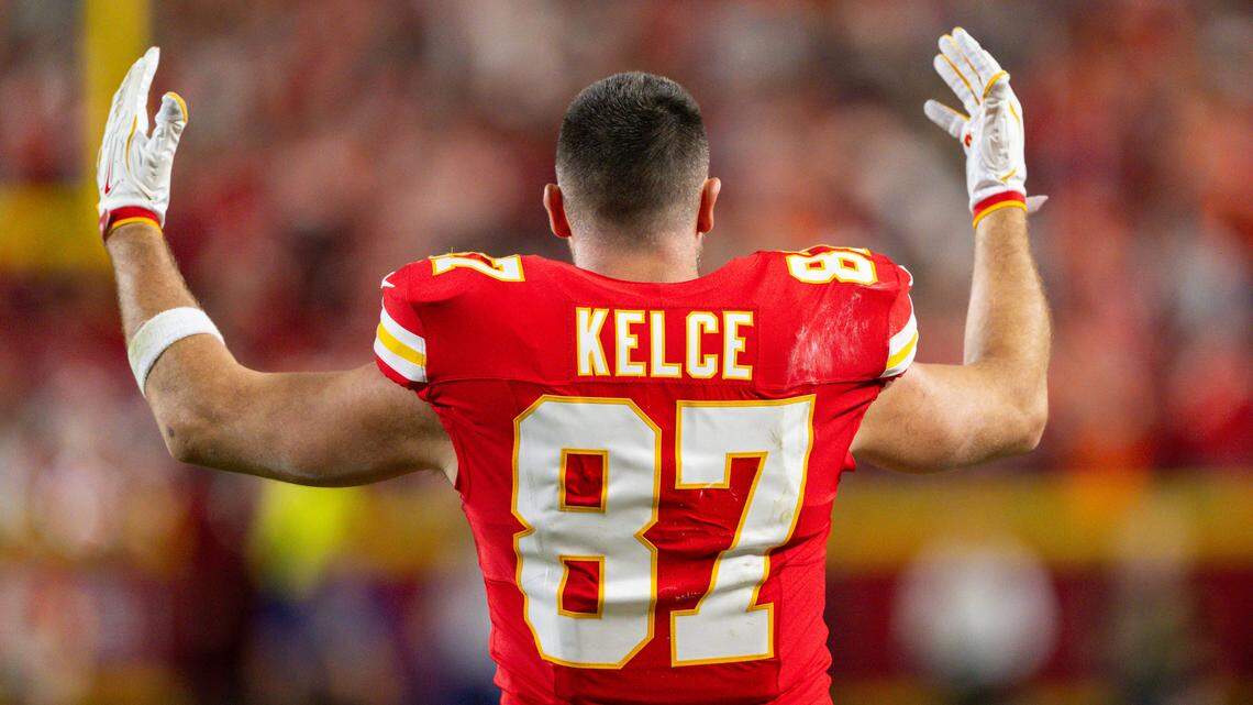 Why Travis Kelce’s decision is much more complex than last year for the Chiefs