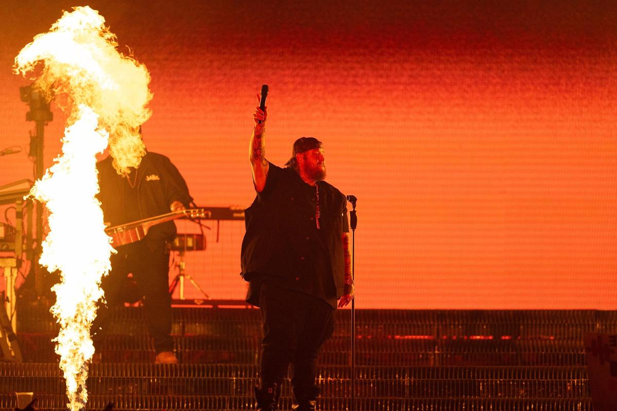 Jelly Roll performs the song “Burning” during a tour stop in Kansas City.