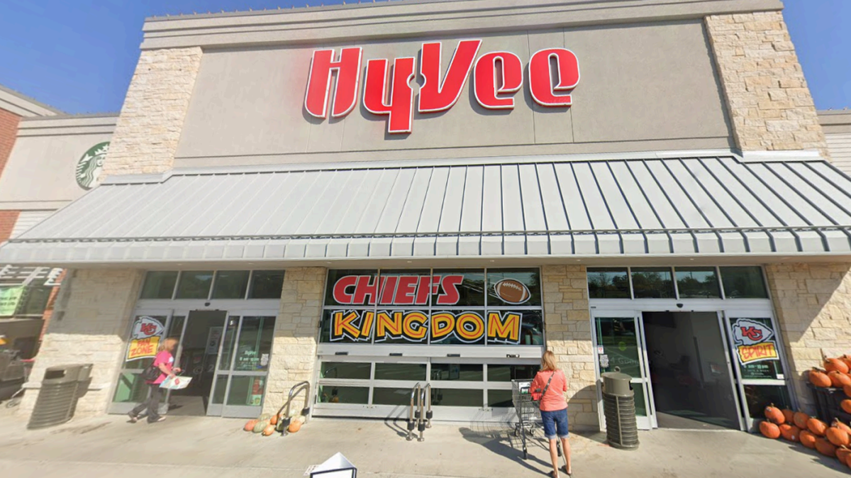 A screenshot of Hy-Vee, 301 NE Rice Road in Lee’s Summit, from Google Maps.