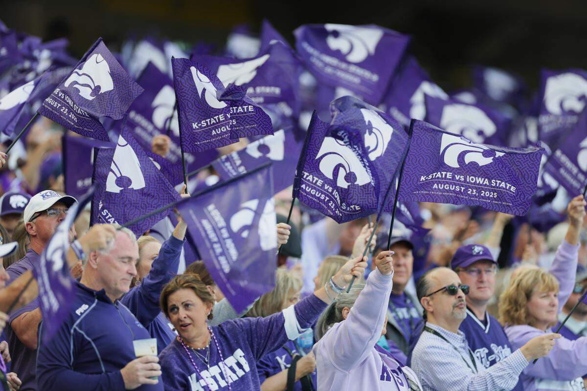 Kansas State fans during the Aer Lingus Classic between Iowa State and Kansas State at Aviva Stadium in Dublin on Aug. 23, 2025.