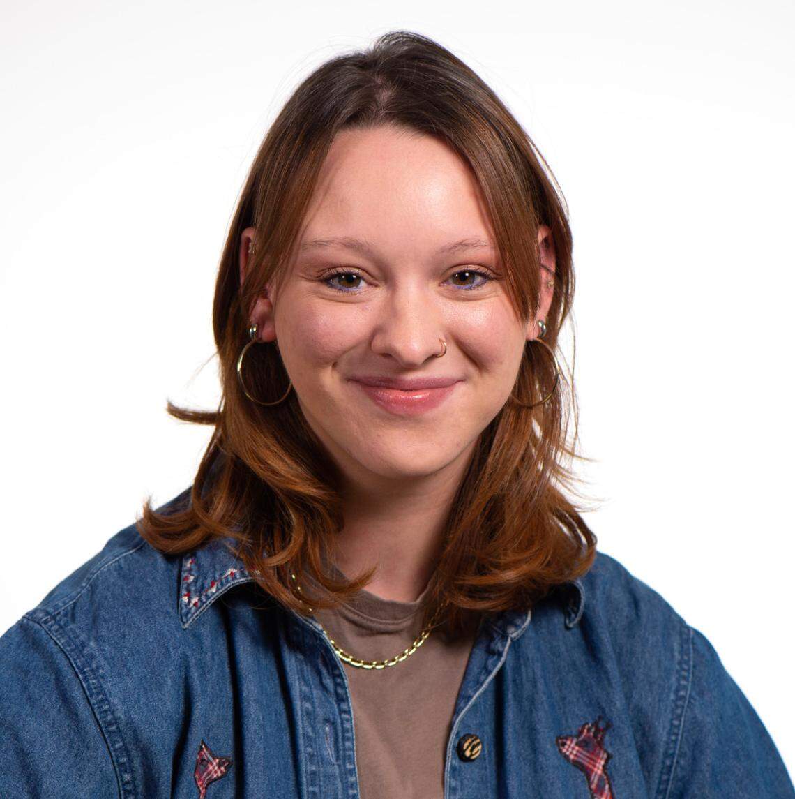 Profile Image of Alison Booth