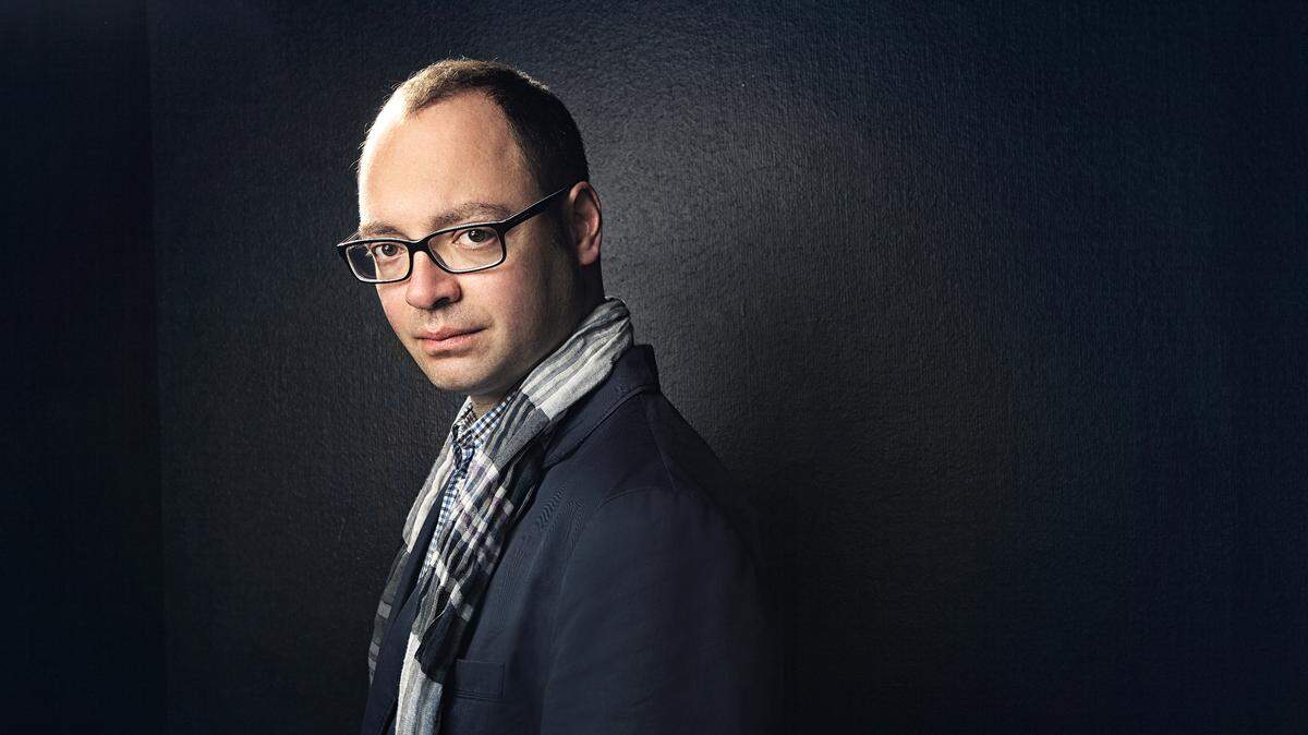 Alexander Melnikov will perform the complete Preludes and Fugues by Dmitri Shostakovich.