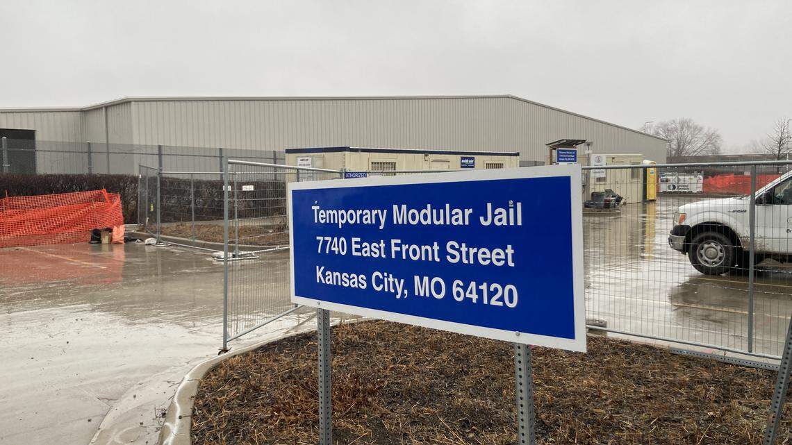 KC officials worry: City’s new temporary jail ‘looks like an ICE detention center’