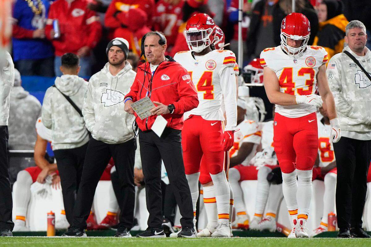 Kansas City Chiefs defensive coordinator Steve Spagnuolo looks on from the sideline during the first half against the Buffalo Bills at Highmark Stadium. 