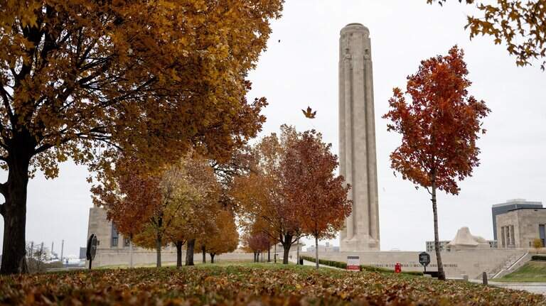 Is sweater weather disappearing in Kansas City? Here’s what a new analysis found