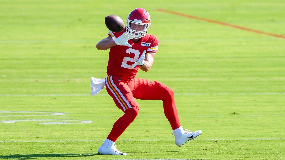Wide receiver Dalton Schoen, the former Blue Valley Northwest and K-State star, makes a catch during a 2021 Chiefs training camp practice at Missouri Western in St. Joseph, Missouri.