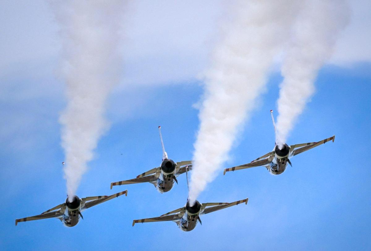 Vapor trails from the U.S. Air Force Thunderbirds as they arrive from Las Vegas at the New Century AirCenter on Thursday, Sept. 1, 2022, in Gardner, Kansas, for the Garmin KC Air Show, which runs Saturday and Sunday.