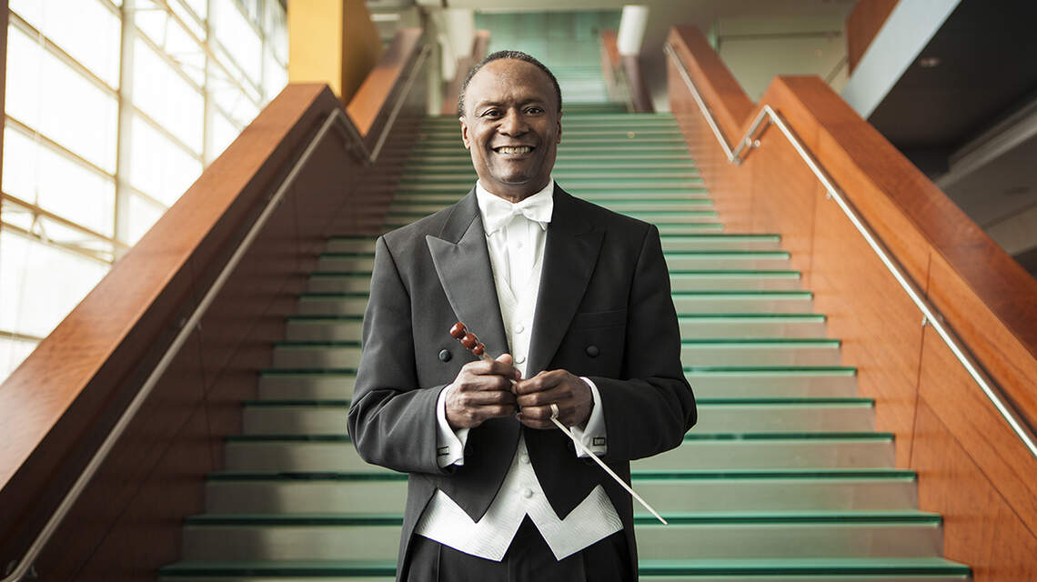 Guest conductor to lead Kansas City Symphony in variety of styles, including Gershwin